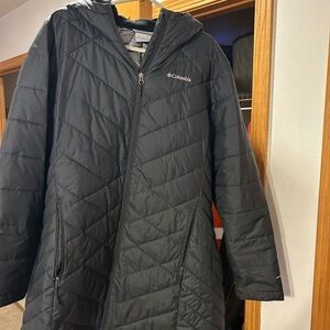 Columbia Women's Quilted Black Ski Jacket
